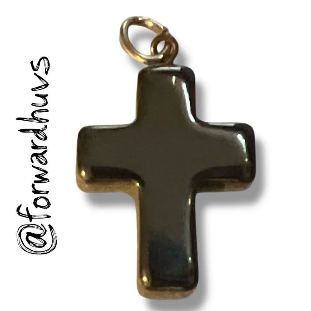 Bundle Sale 3 for $15 | Vintage 90’s–Y2K Hematite Cross Pendant